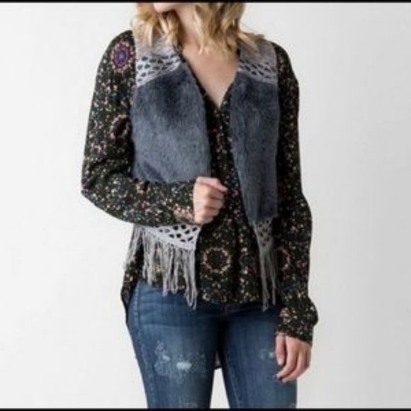 gimmicks by BKE Jackets & Coats Gimmicks Bke Faux Fur Crochet